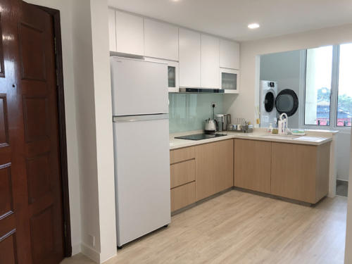 Condominium 04